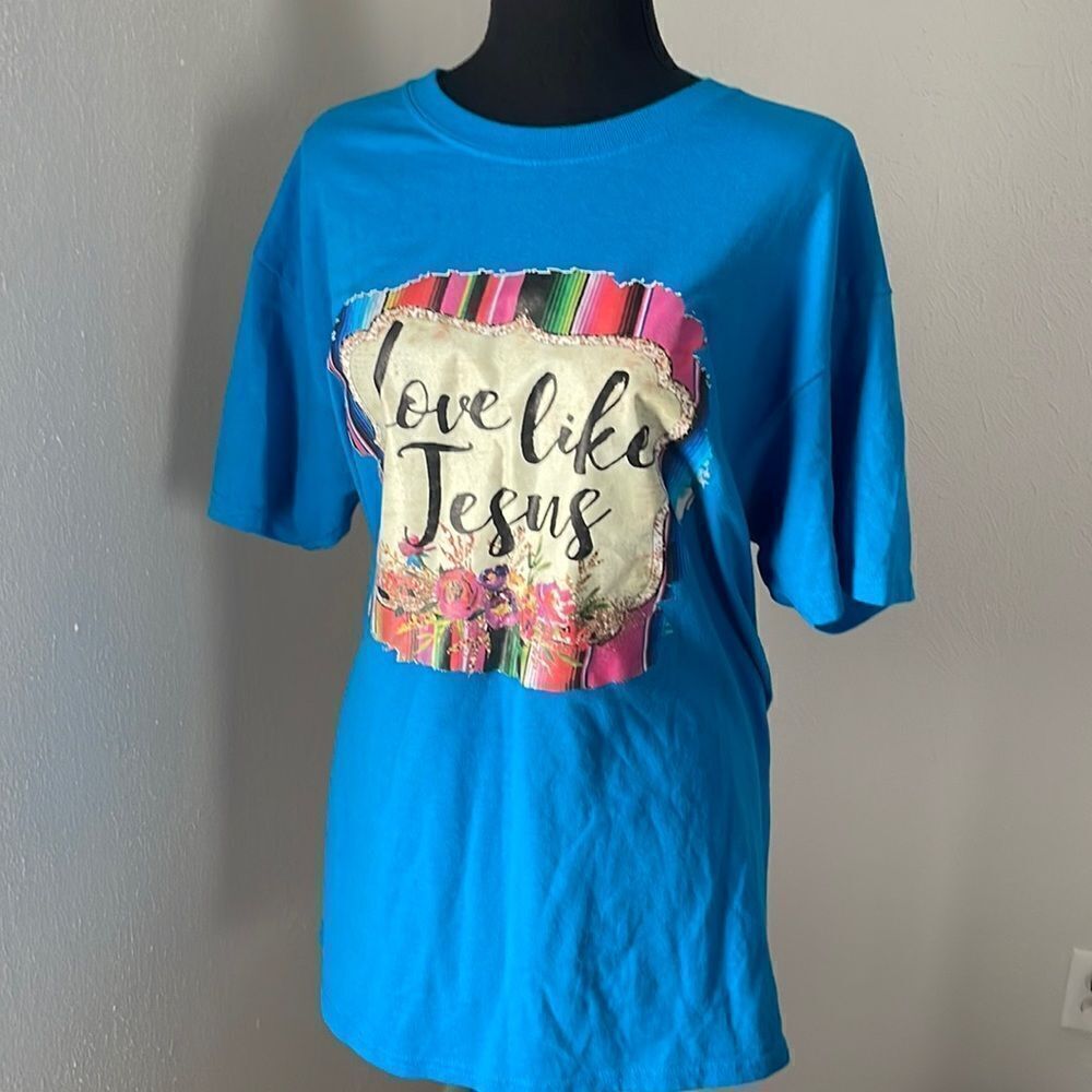“ Love Like Jesus “Tee Shirt Large EUC